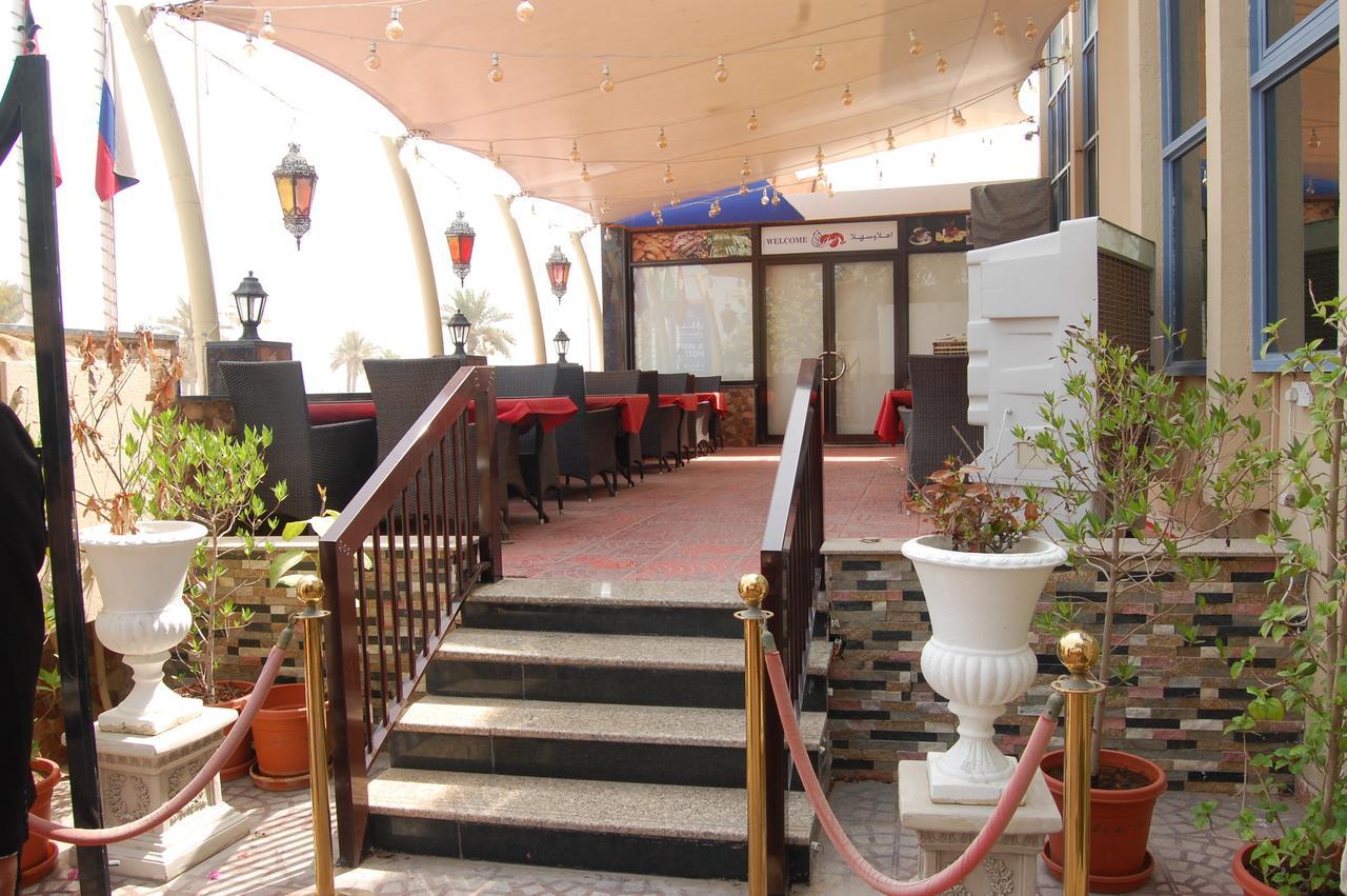 Al Amwaj Hotel Sardzsa Kültér fotó